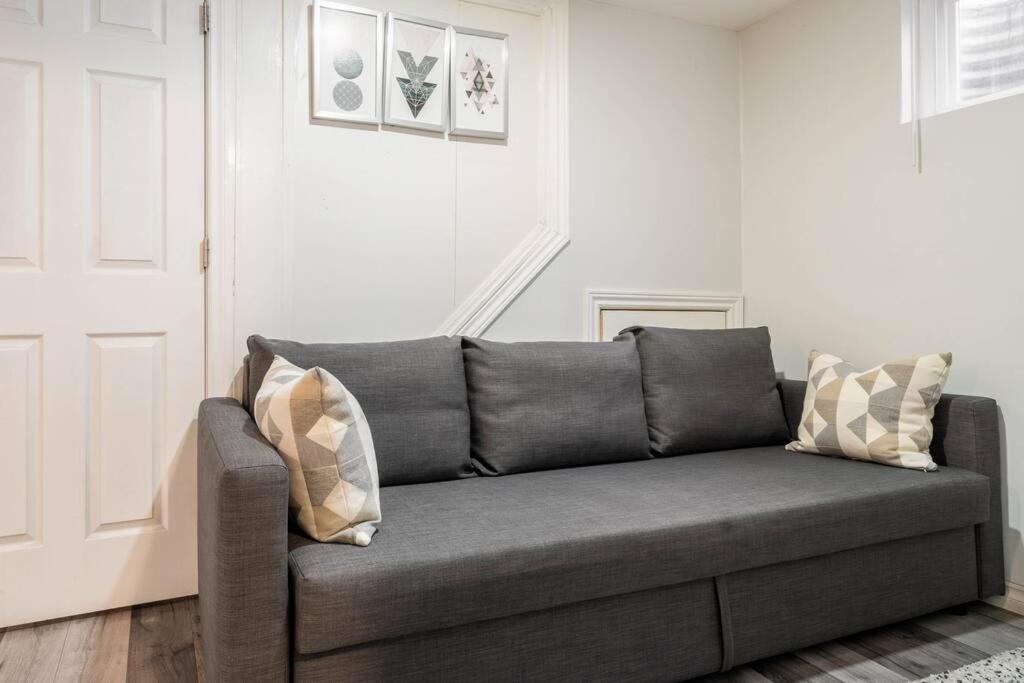 해밀턴 Cozy Nest Basement Unit 아파트 외부 사진
