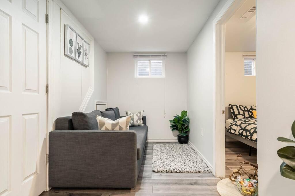 해밀턴 Cozy Nest Basement Unit 아파트 외부 사진