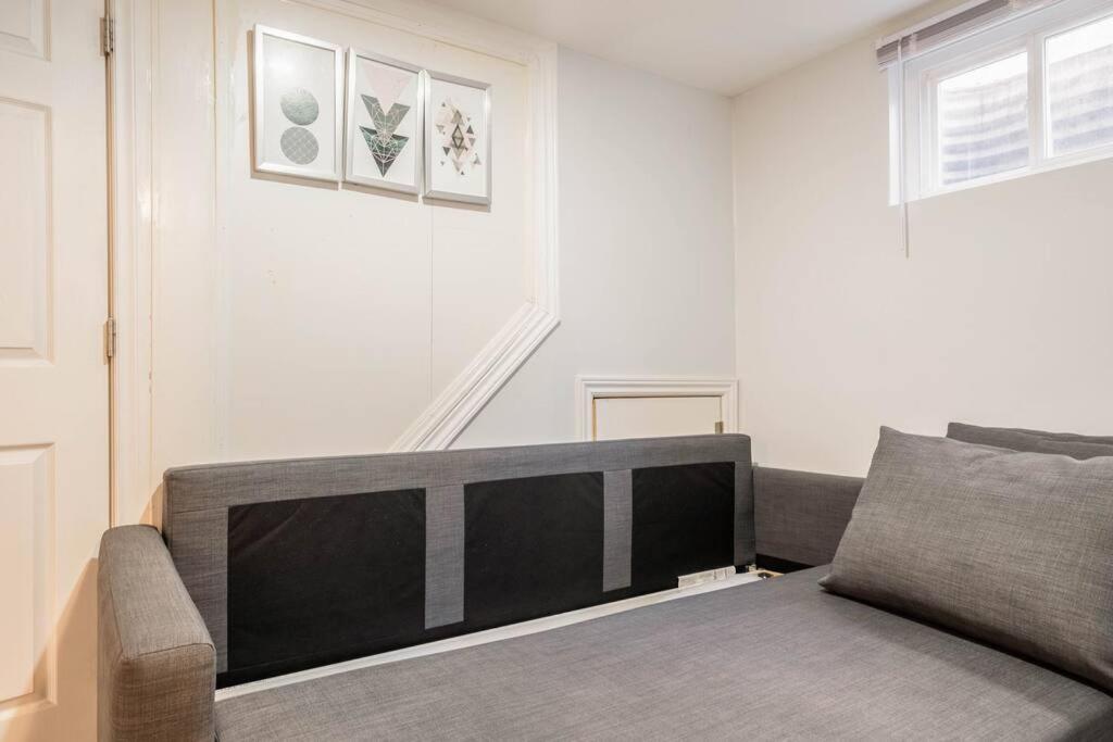 해밀턴 Cozy Nest Basement Unit 아파트 외부 사진
