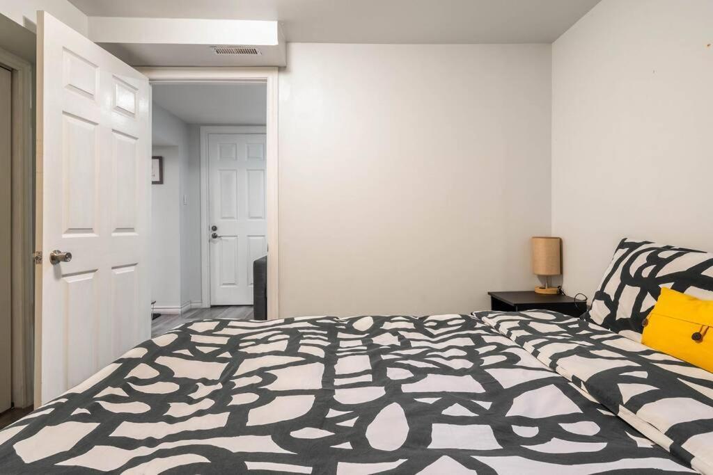 해밀턴 Cozy Nest Basement Unit 아파트 외부 사진