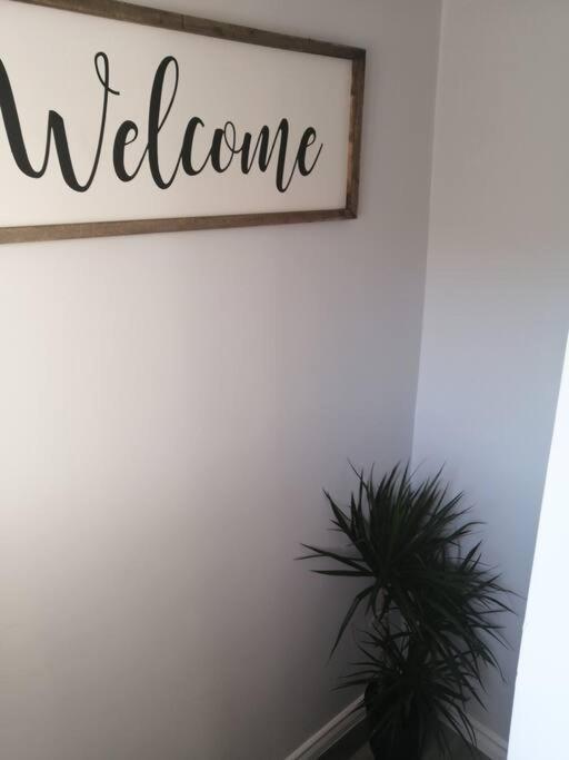 해밀턴 Cozy Nest Basement Unit 아파트 외부 사진